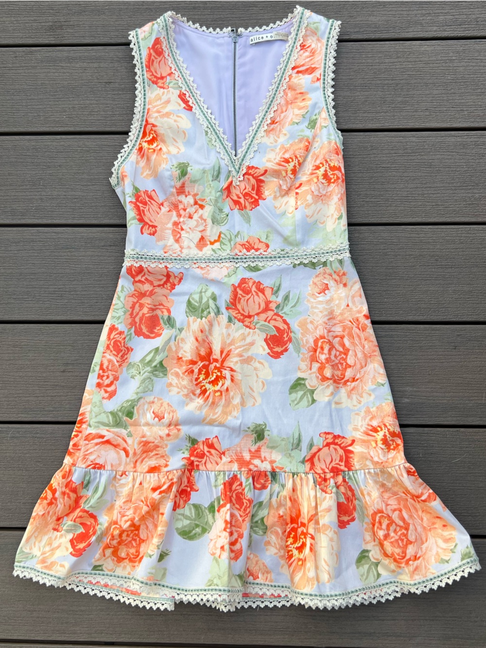 Alice + Olivia Coral & Mint Floral V‑Neck Kirean Mini Dress Posy Garden